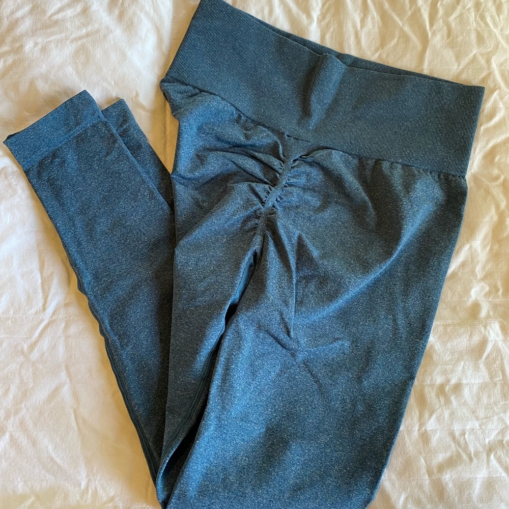 MPE Seamless Scrunch Leggings